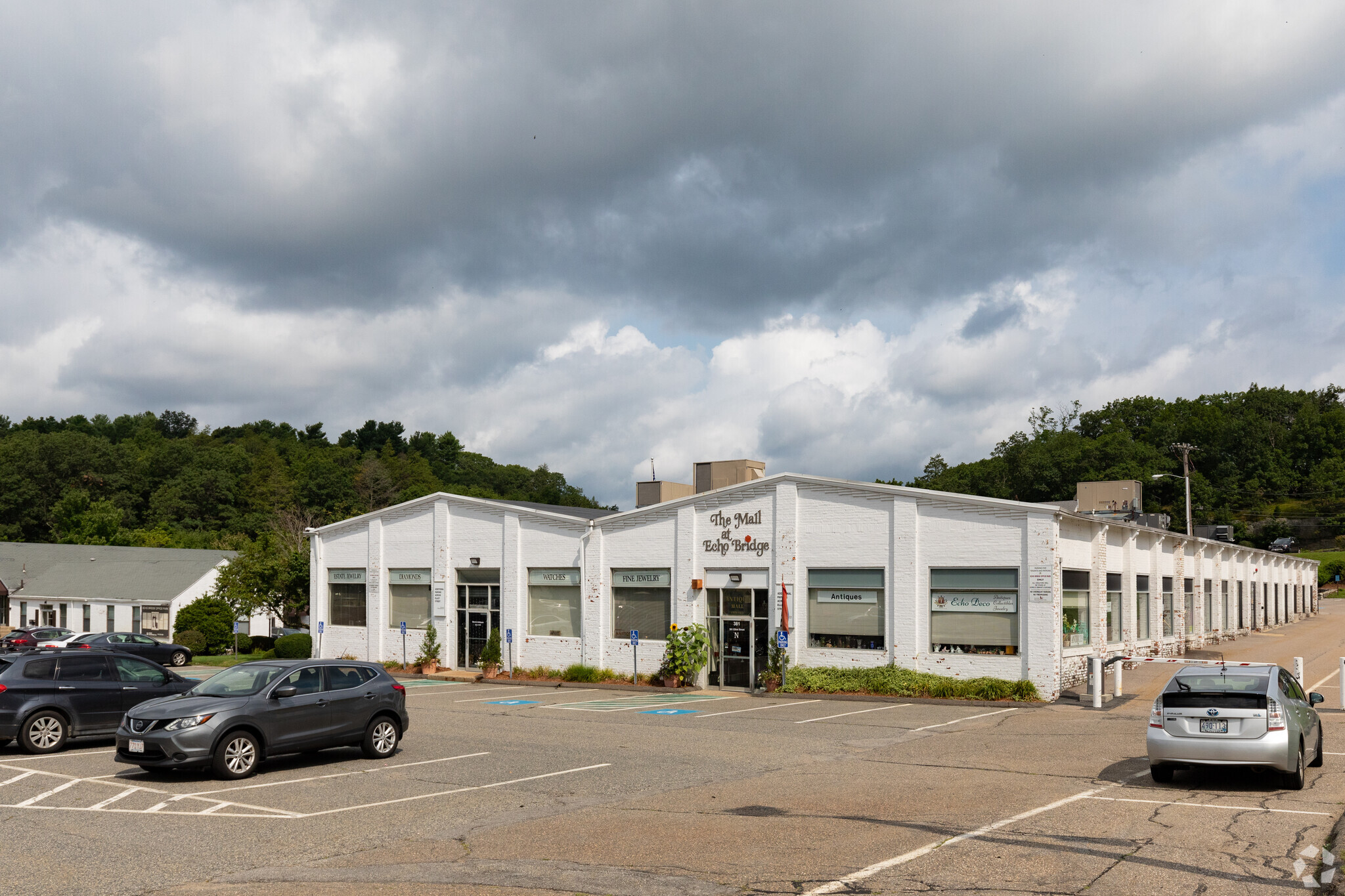 375-395 Elliot St, Newton, MA for rent Building Photo- Image 1 of 5