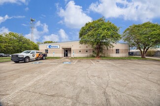 More details for 7119 Village Way, Houston, TX - Light Industrial for Rent