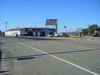 More details for 1722 Main Hwy, Rochester, IN - Speciality for Sale