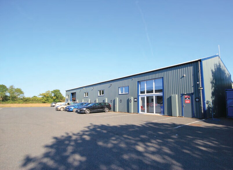 Unit 12 Maidstone Rd, Headcorn to rent - Building Photo - Image 2 of 11