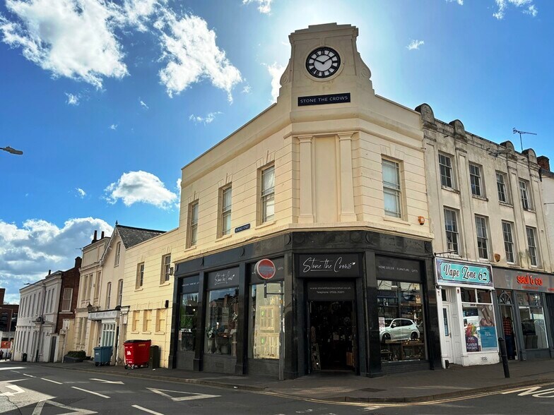 64 Regent St, Leamington Spa for sale - Primary Photo - Image 1 of 1