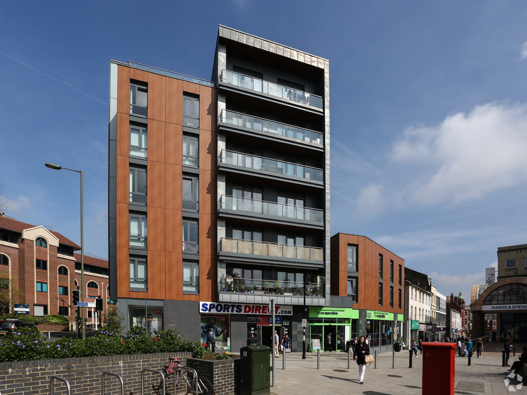 51-57 Station Rd, Redhill for sale Primary Photo- Image 1 of 6