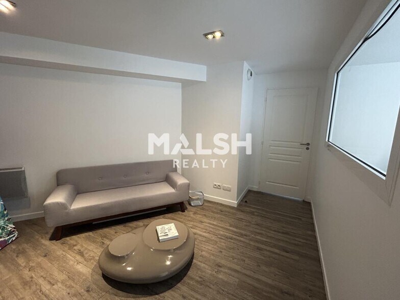 Office in Lyon to rent - Interior Photo - Image 3 of 10