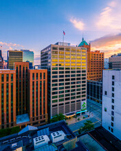 250 E Wisconsin Ave, Milwaukee, WI for rent Building Photo- Image 1 of 15