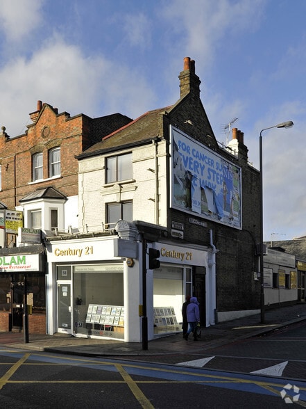 58 Upper Tooting Rd, London for sale - Primary Photo - Image 1 of 1