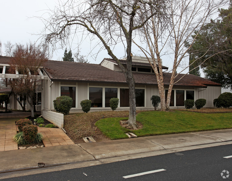 9983-9985 Folsom Blvd, Sacramento, CA for sale - Primary Photo - Image 1 of 1