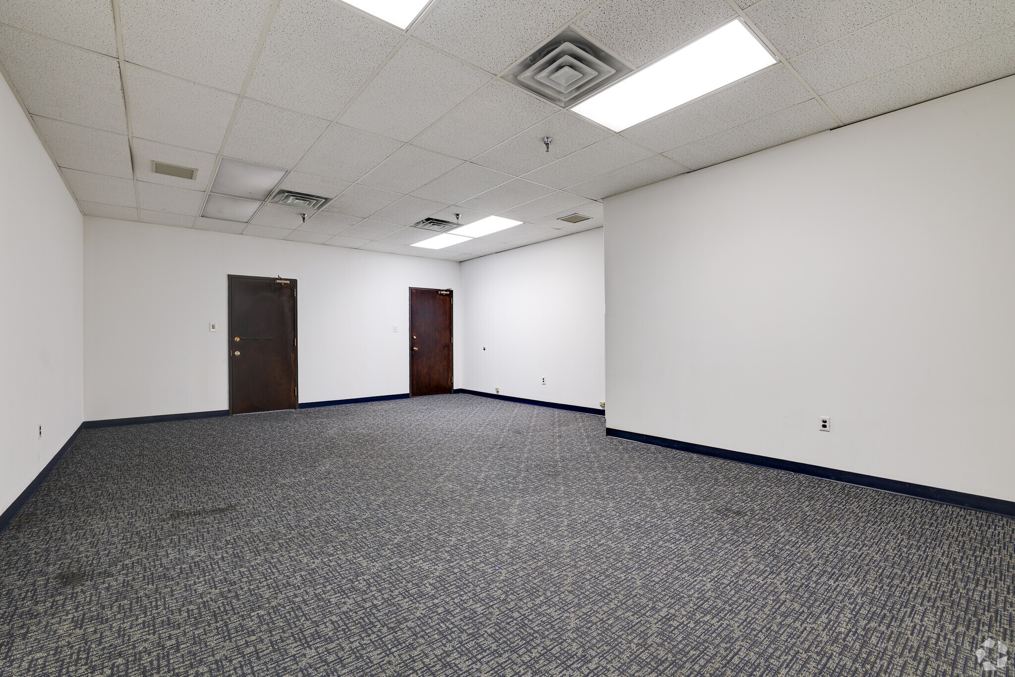 5070-5080 Parkside Ave, Philadelphia, PA to rent Interior Photo- Image 1 of 1