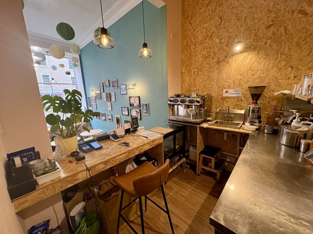 145-151 Buccleuch St, Edinburgh to rent Interior Photo- Image 1 of 2