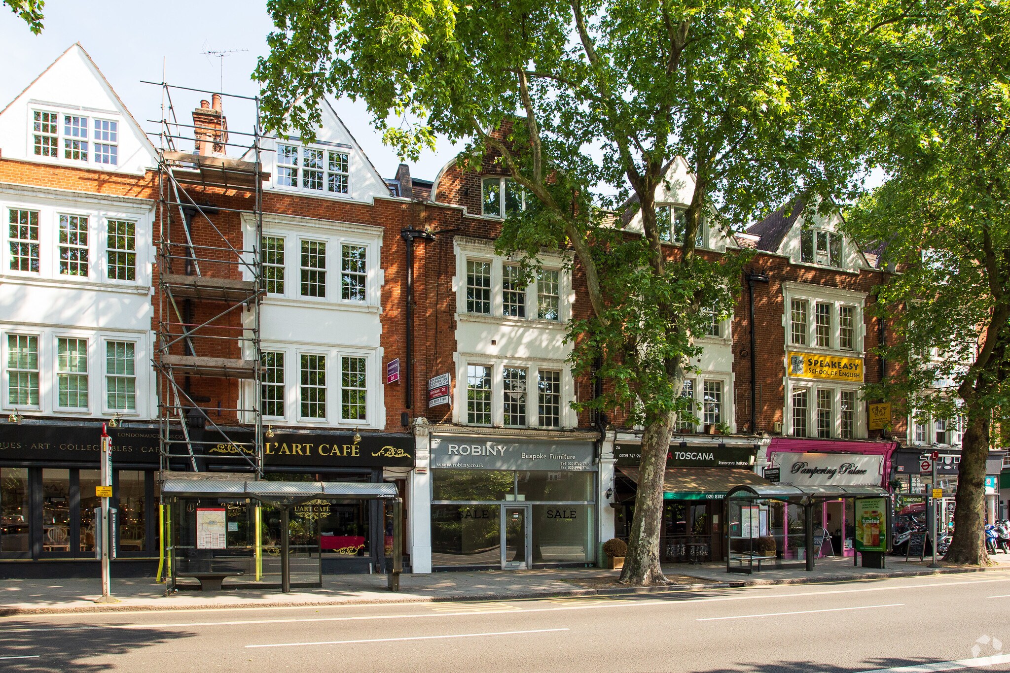 28 Chiswick High Rd, London for sale Primary Photo- Image 1 of 1