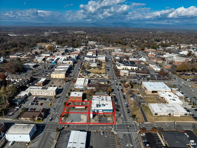 More details for 212 S Green St, Morganton, NC - Retail for Sale