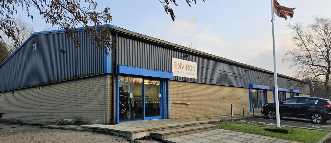 Watford Bridge Rd, High Peak for sale Building Photo- Image 1 of 1