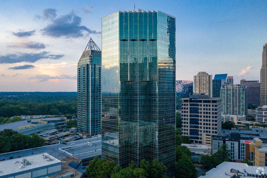 3340 Peachtree Rd NE, Atlanta, GA for rent - Building Photo - Image 1 of 16