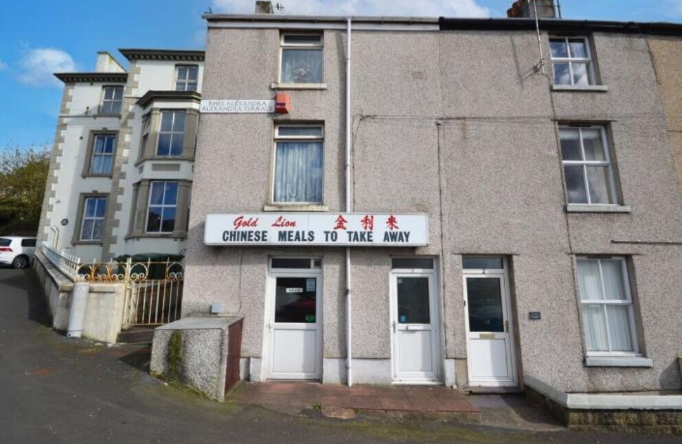 1 Alexandra Ter, Caernarfon for sale Primary Photo- Image 1 of 1