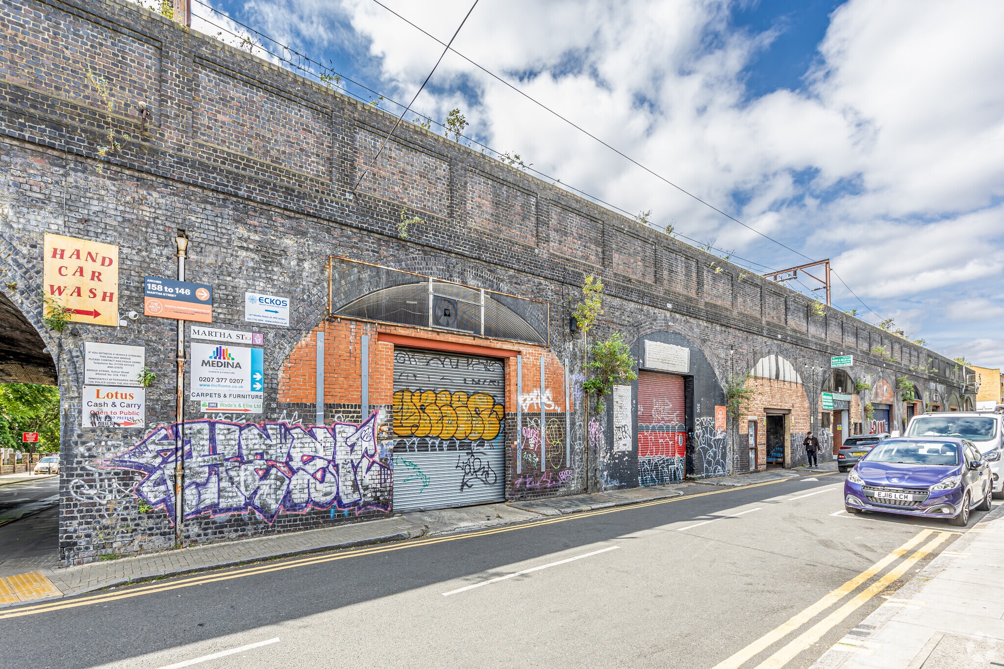 Martha St, London to rent Primary Photo- Image 1 of 3