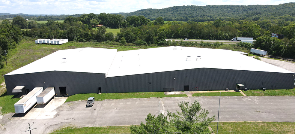 301 George Whitfield Industrial Park Rd, Elkton, TN for rent - Building Photo - Image 1 of 4