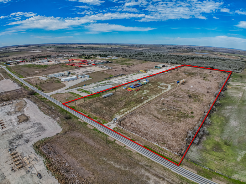 0 FM 2102, Kenedy, TX for sale - Primary Photo - Image 1 of 3