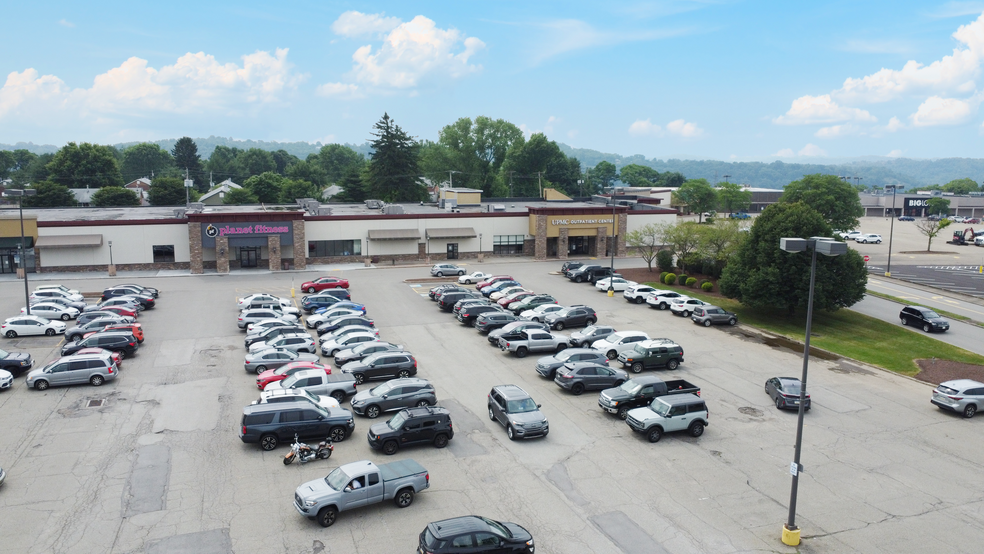 1732-1862 Freeport Rd, Natrona Heights, PA for sale - Aerial - Image 3 of 12