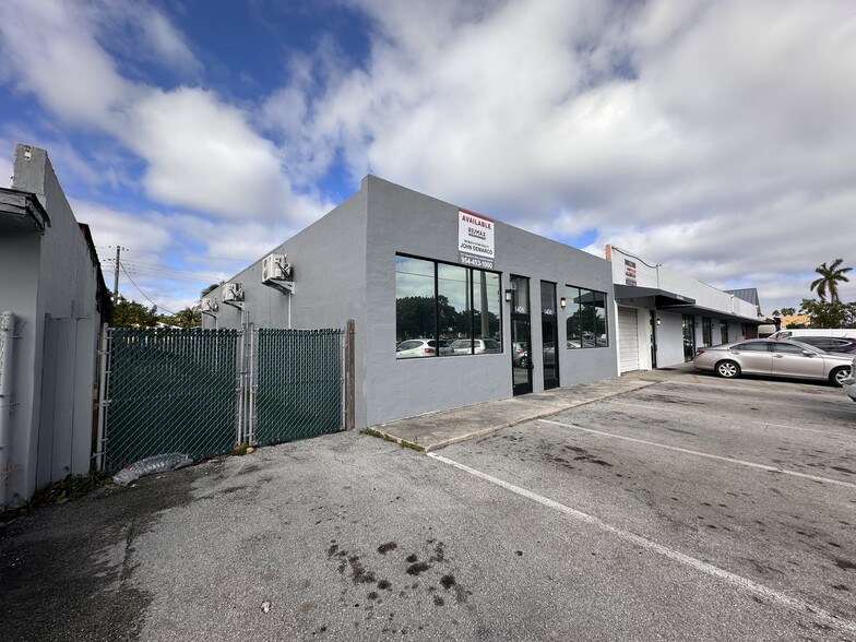 1406 N Dixie Hwy, Hollywood, FL for sale - Building Photo - Image 1 of 1