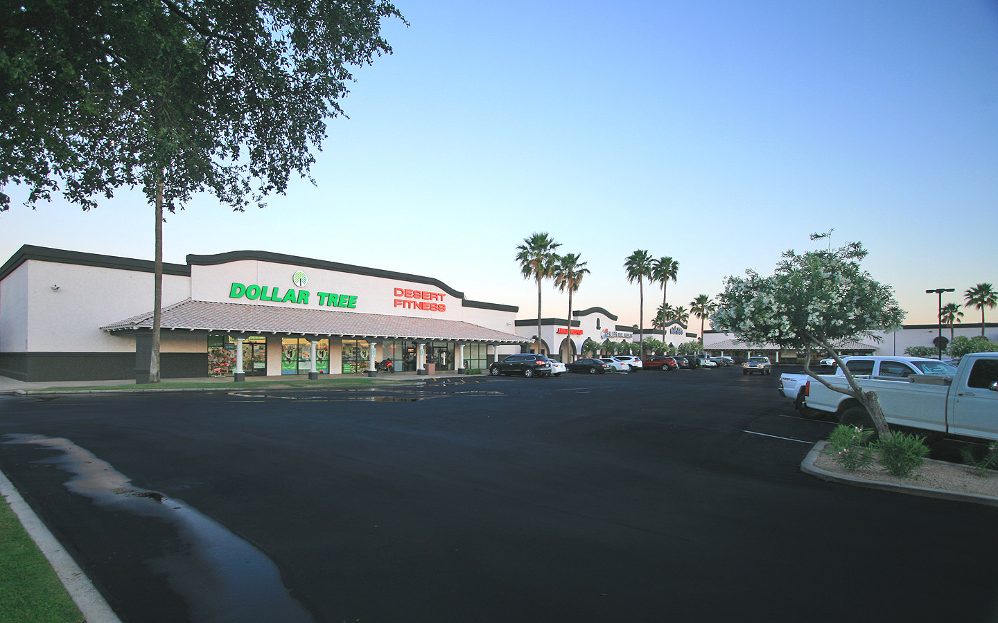 1927 N Gilbert Rd, Mesa, AZ for rent Building Photo- Image 1 of 15