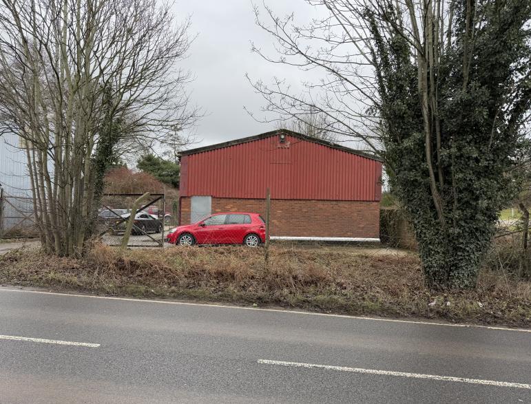 Hind Heath Rd, Sandbach to rent Building Photo- Image 1 of 7