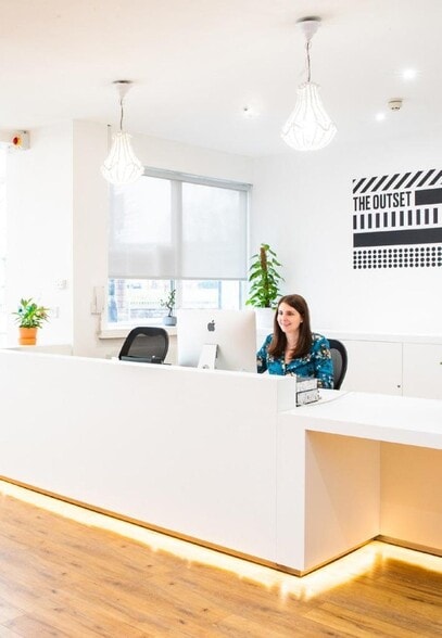 Sankey St, Warrington to rent - Building Photo - Image 2 of 10