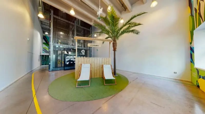 Office in Lyon to rent - Lobby - Image 3 of 13