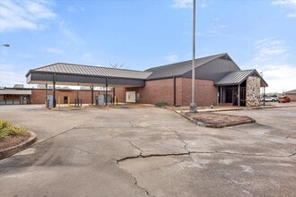 101 Office Park Dr, Brandon, MS to rent Building Photo- Image 2 of 45