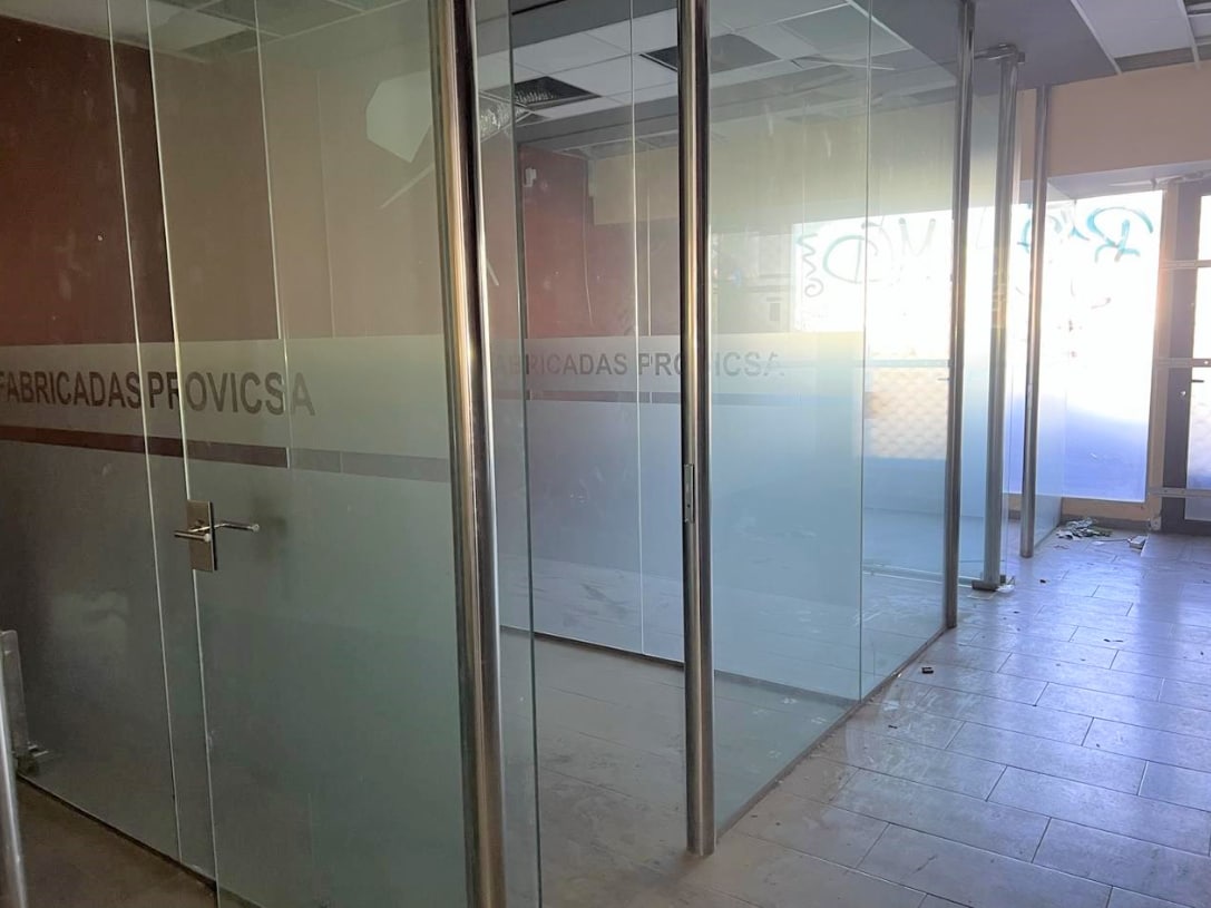 Carrer de Jerez, Terrassa, BAR 08226 - Unit undefined - - Interior Photo - Image 2 of 9