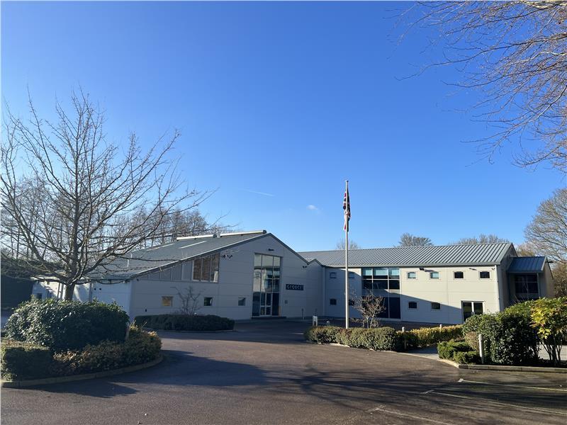 23 Caring Ln, Maidstone for sale Primary Photo- Image 1 of 1