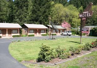 28866 N Umpqua Hwy, Idleyld Park, OR for sale Building Photo- Image 1 of 1