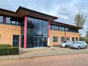 Pinetree Way, Gateshead to rent Building Photo- Image 1 of 5