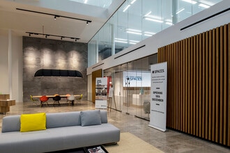 Monckton Rd, Wakefield to rent Interior Photo- Image 1 of 12