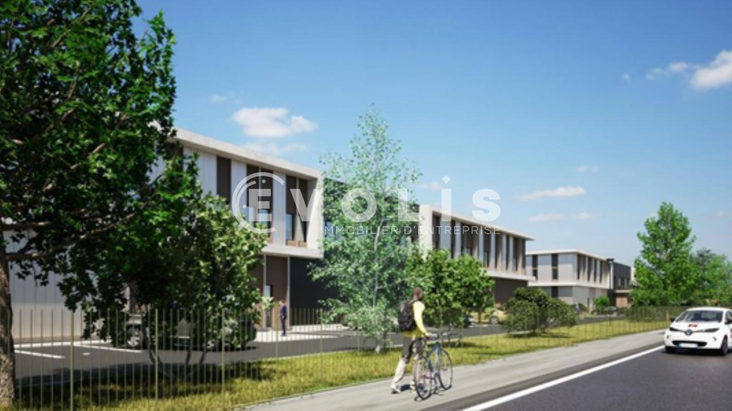 Light Industrial in Bailly-Romainvilliers to rent Building Photo- Image 1 of 4