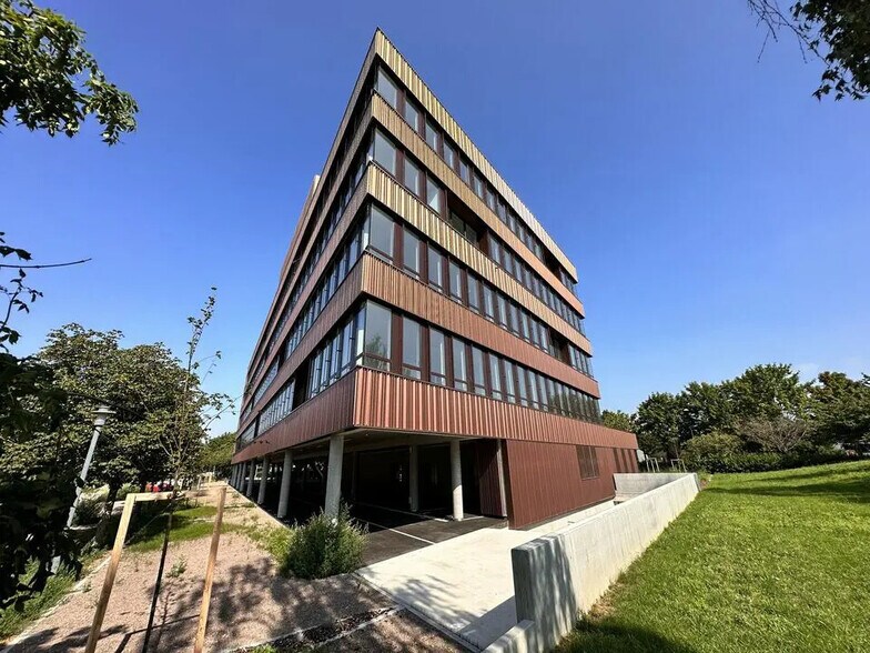 Office in Schiltigheim to rent - Building Photo - Image 2 of 13