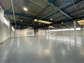 Industrial in Meaux for sale Interior Photo- Image 2 of 7