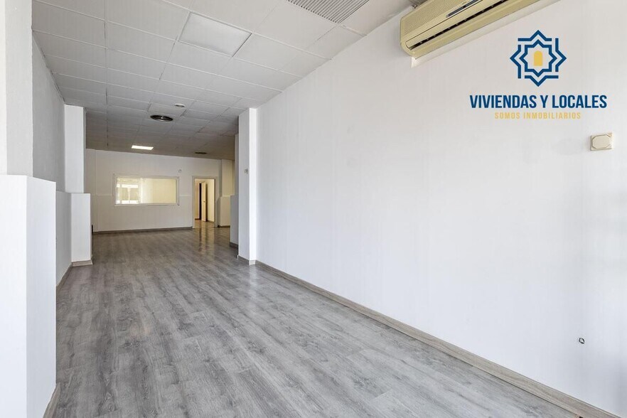 Retail in Maracena for sale - Interior Photo - Image 2 of 10