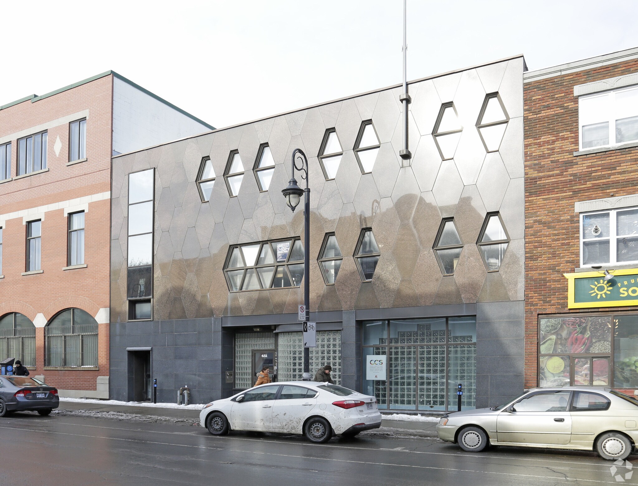 451 Rue de l'Église, Montréal, QC for sale Primary Photo- Image 1 of 1