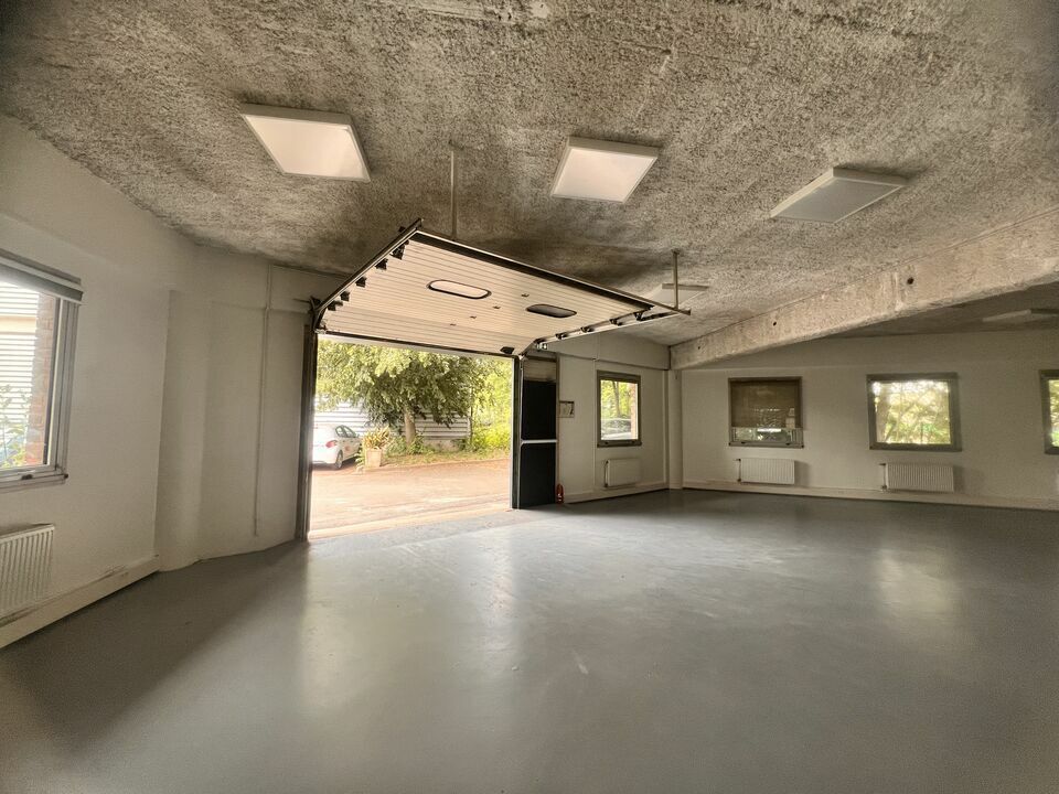 56 Rue Du Port, Nanterre for sale Interior Photo- Image 1 of 6