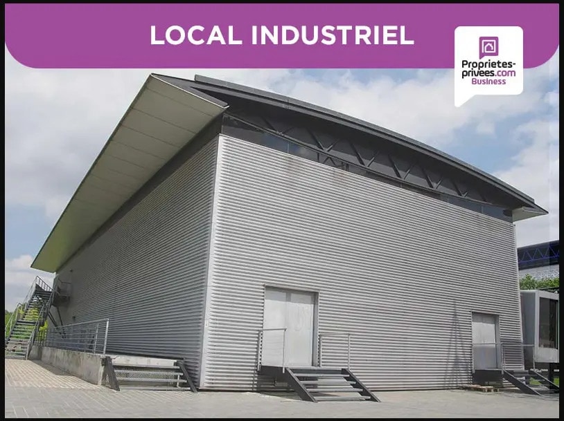 Location Local d'activités 2 527 m² - Photo 1