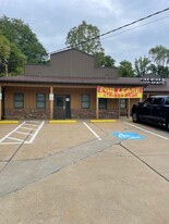 Kwik Stop Plaza - Commercial Property