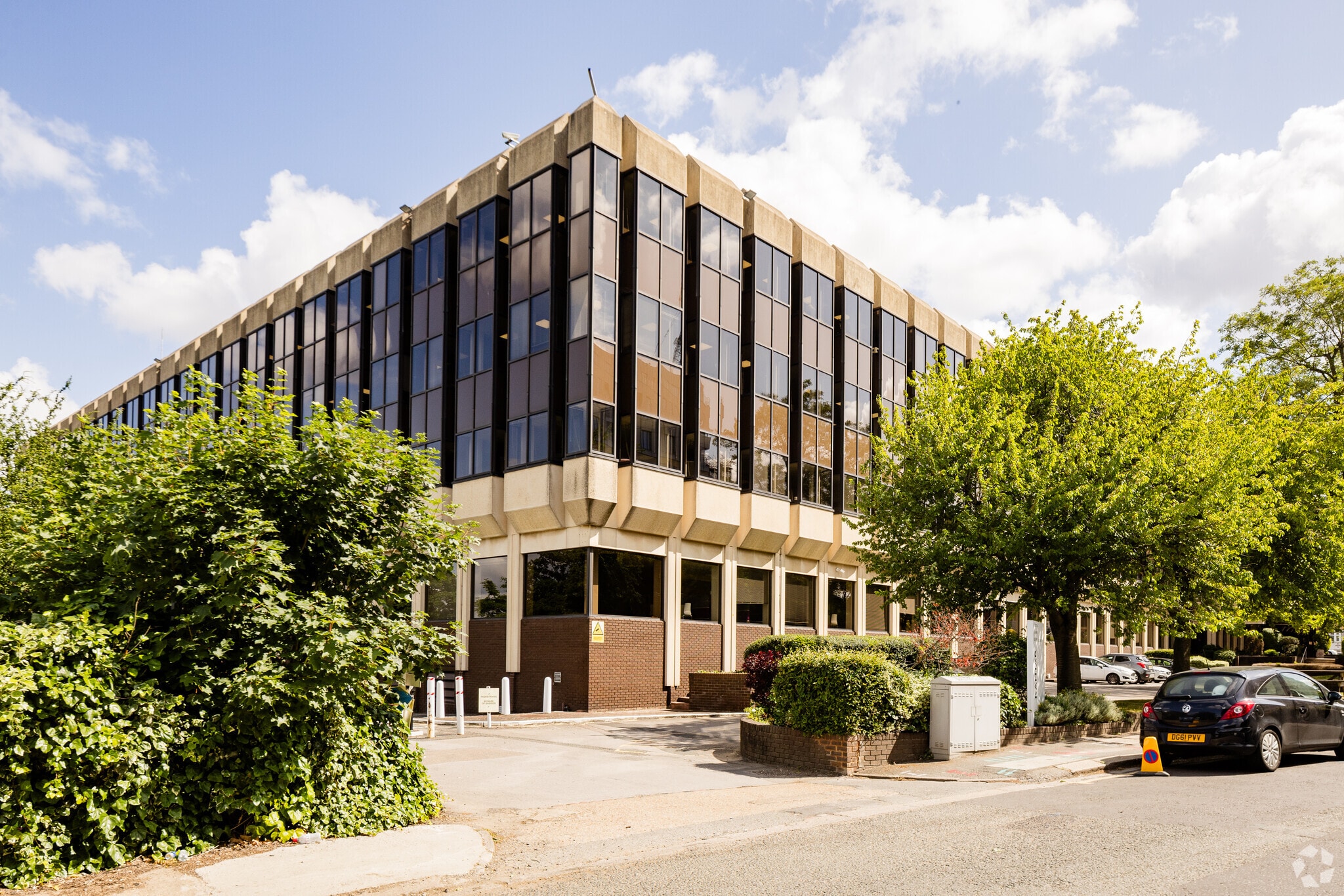 West Gate, London to rent Primary Photo- Image 1 of 14