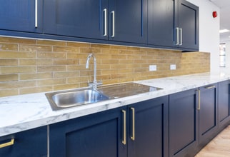 200-240 Park Ave, Almondsbury to rent Interior Photo- Image 2 of 2