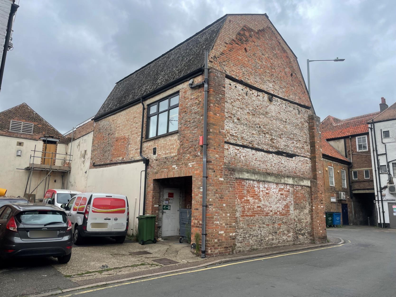 6 White Lion court, Kings Lynn to rent Building Photo- Image 1 of 7