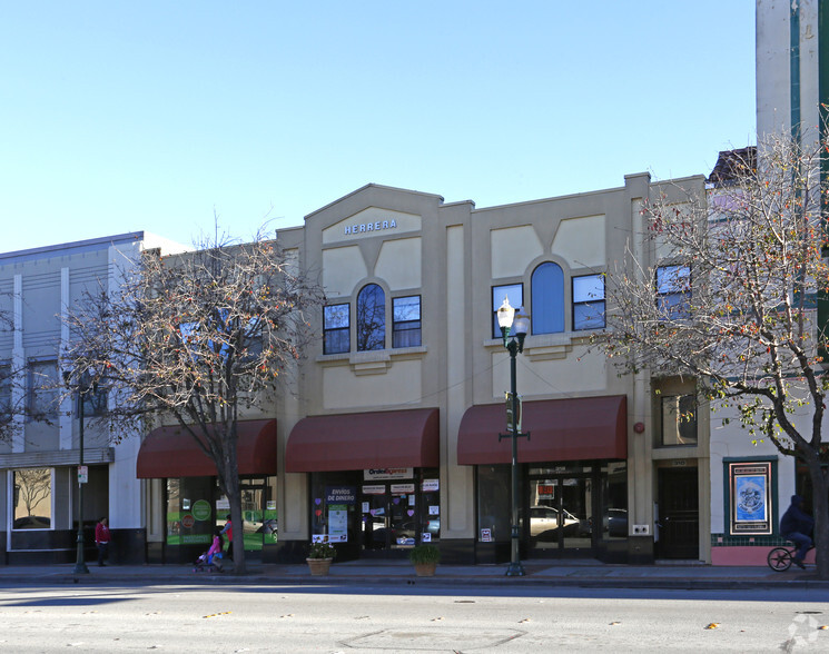 310-316 Main St, Watsonville, CA for rent - Building Photo - Image 3 of 12