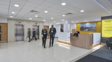 Cross St, Sale to rent Interior Photo- Image 2 of 7