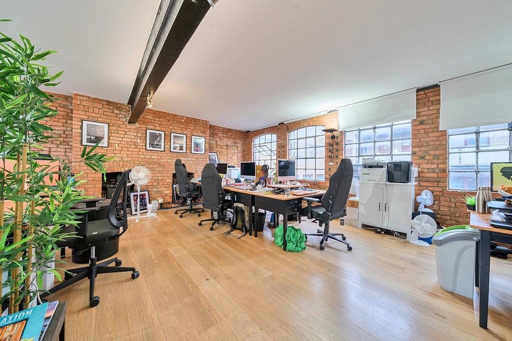 7-13 Cottons Gdns, London to rent Building Photo- Image 1 of 29