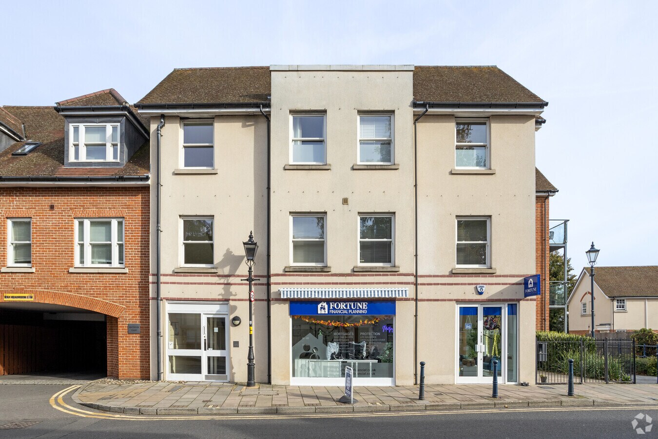 5 Bridge St, Hitchin, SG5 2DN Retail for Sale UK