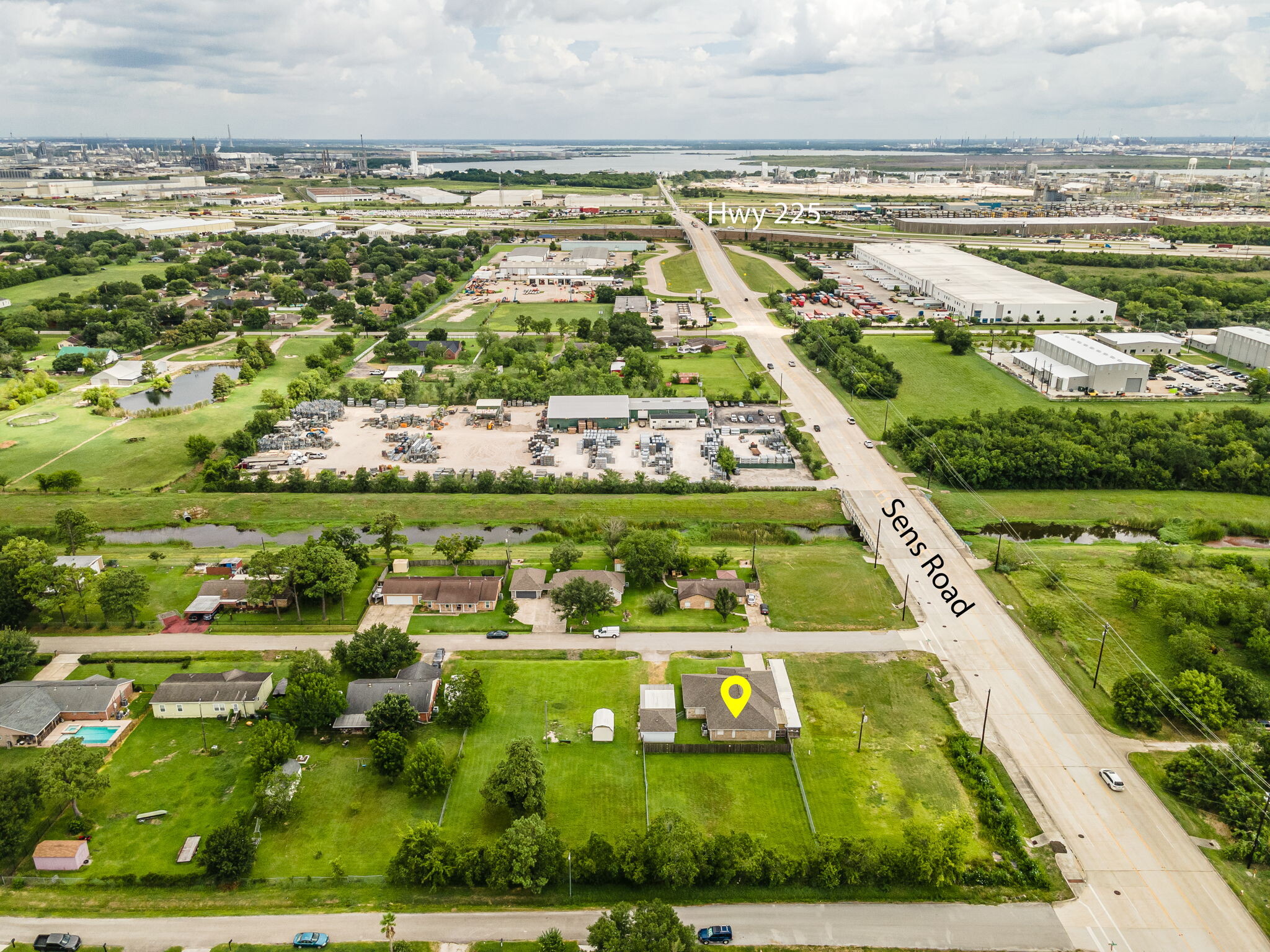 11820 Plainbrook St, La Porte, TX for sale Building Photo- Image 1 of 43