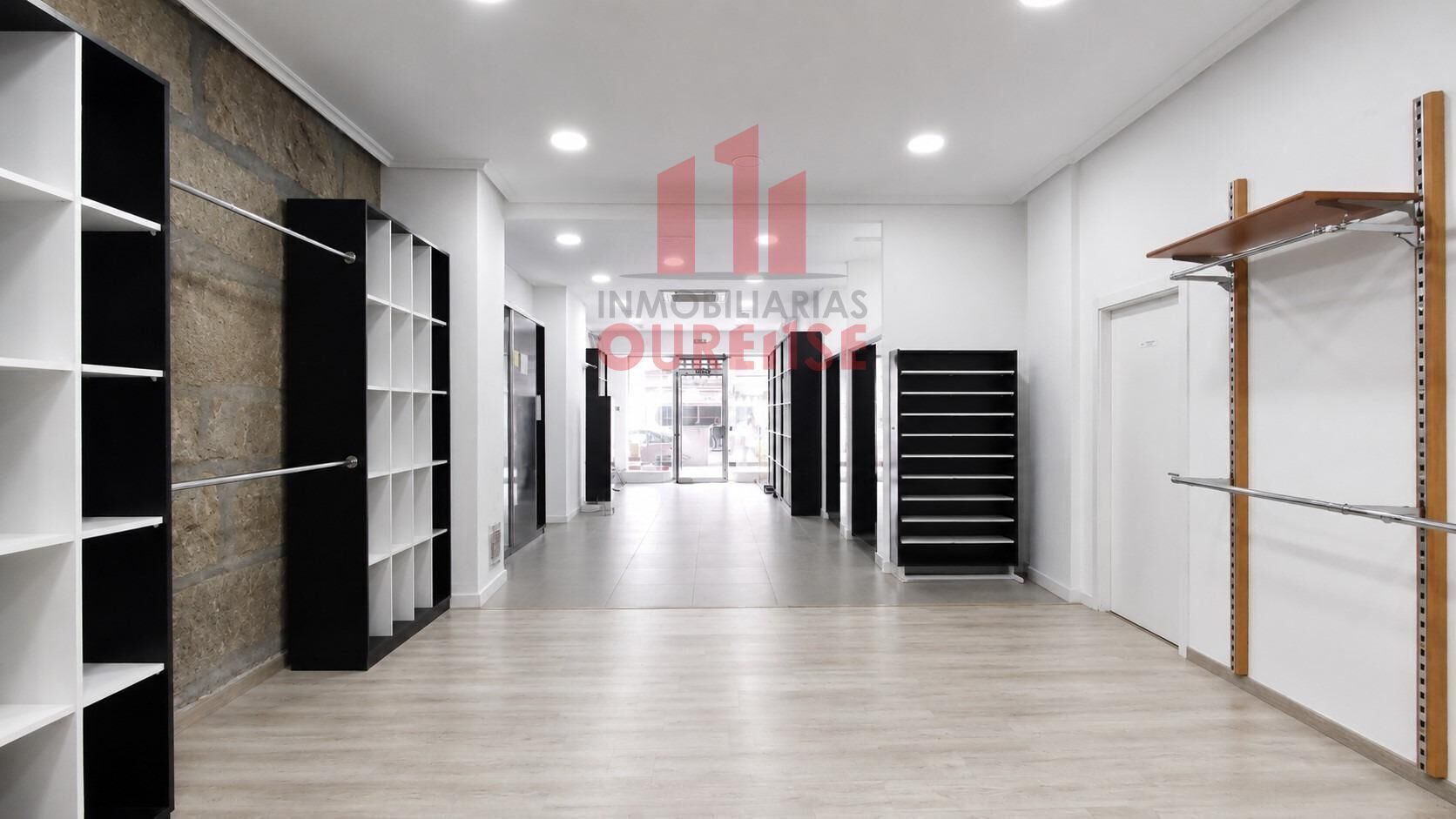 Retail in Ourense, Orense to rent Interior Photo- Image 1 of 13