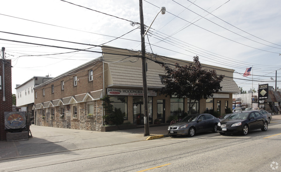 2497-2499 S Long Beach Rd, Oceanside, NY for rent - Building Photo - Image 1 of 2